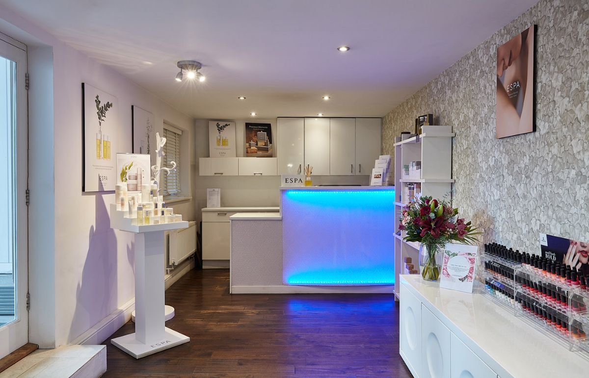Gallery Item 5 for The Hoste