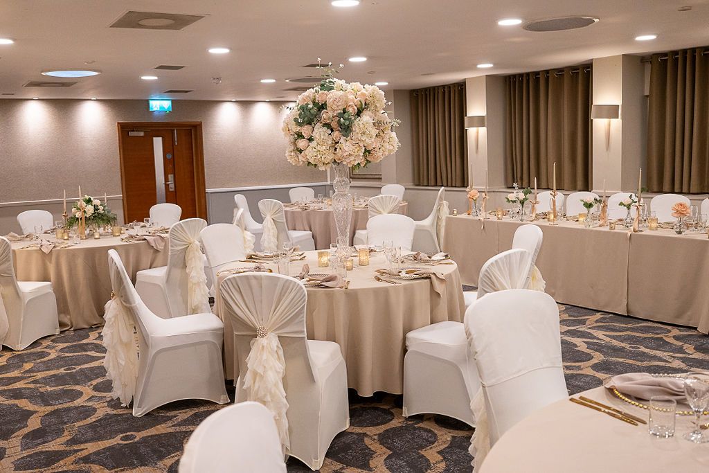 Gallery Item 2 for Lea Marston Hotel