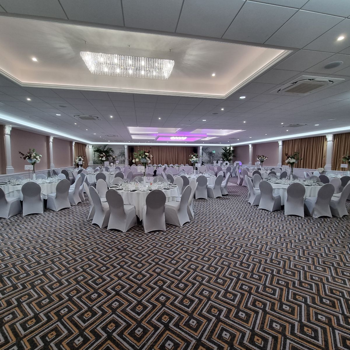Gallery Item 2 for The Diplomat Hotel Restaurant and Spa