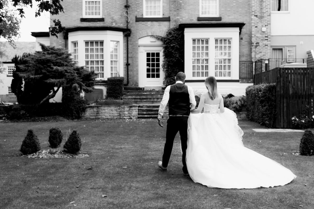 Gallery Item 5 for Pinewood Hotel