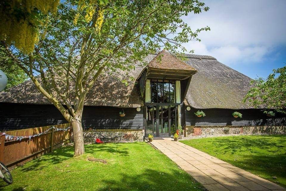 Gallery Item 4 for Farthingloe Barn